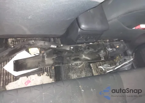 2019 Toyota Rav4 Xle из США, поврежденный, VIN JTMP1RFV1KD024418